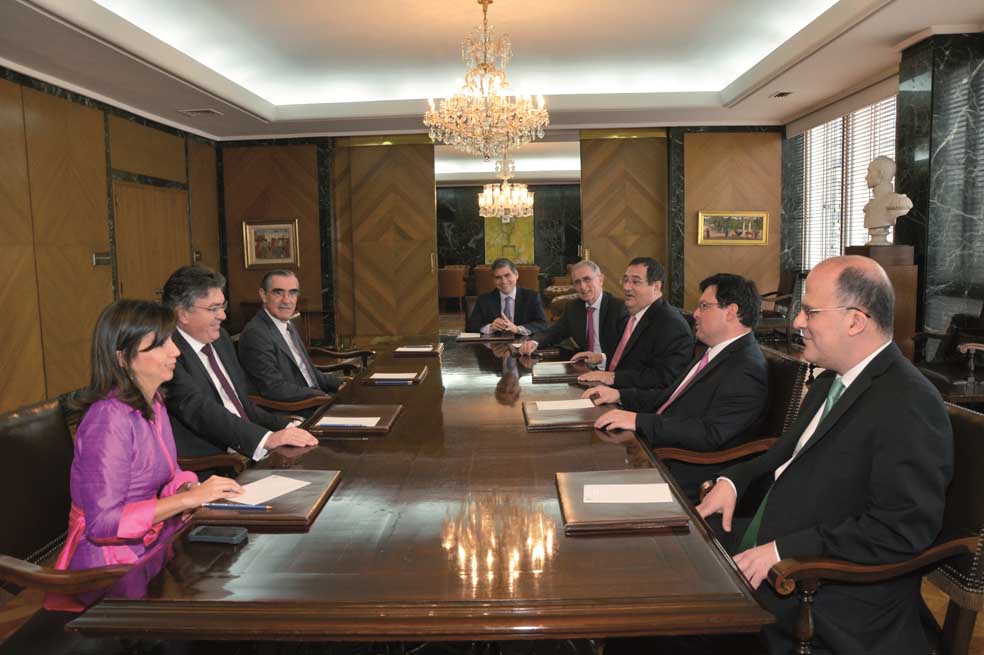 ¿Un 2014 con alza en las tasas de interés?