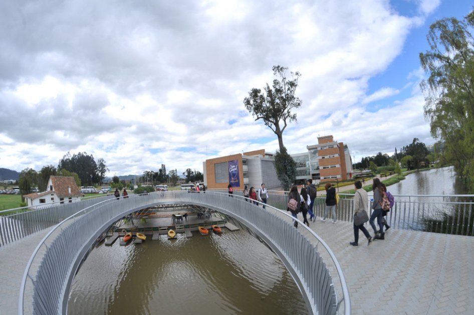 Universidad de La Sabana se retracta frente a concepto sobre homosexuales