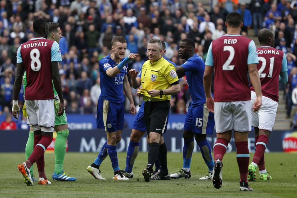 FA acusa a Vardy de conducta impropia y podría sancionarle con dos partidos