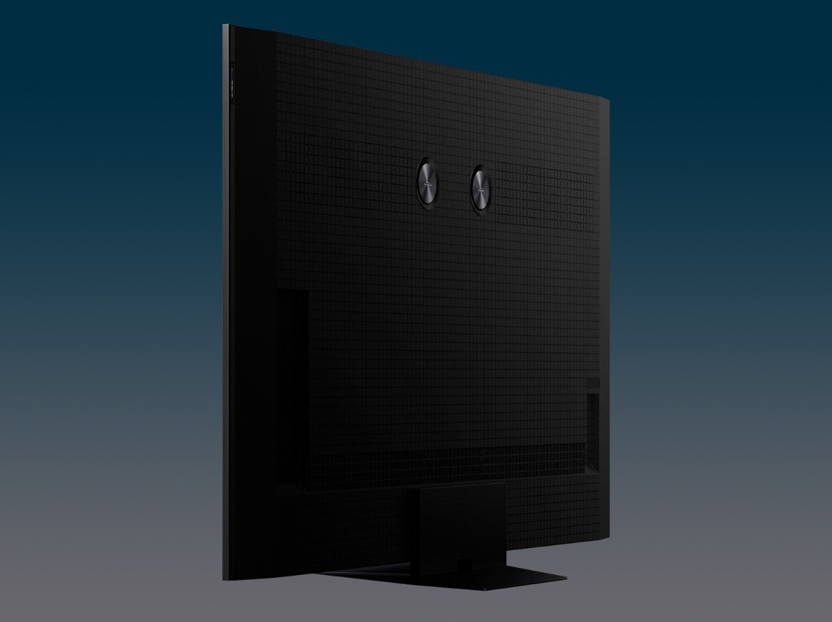 El nuevo televisor TCL C8K llega a Colombia con tecnología QD-Mini LED