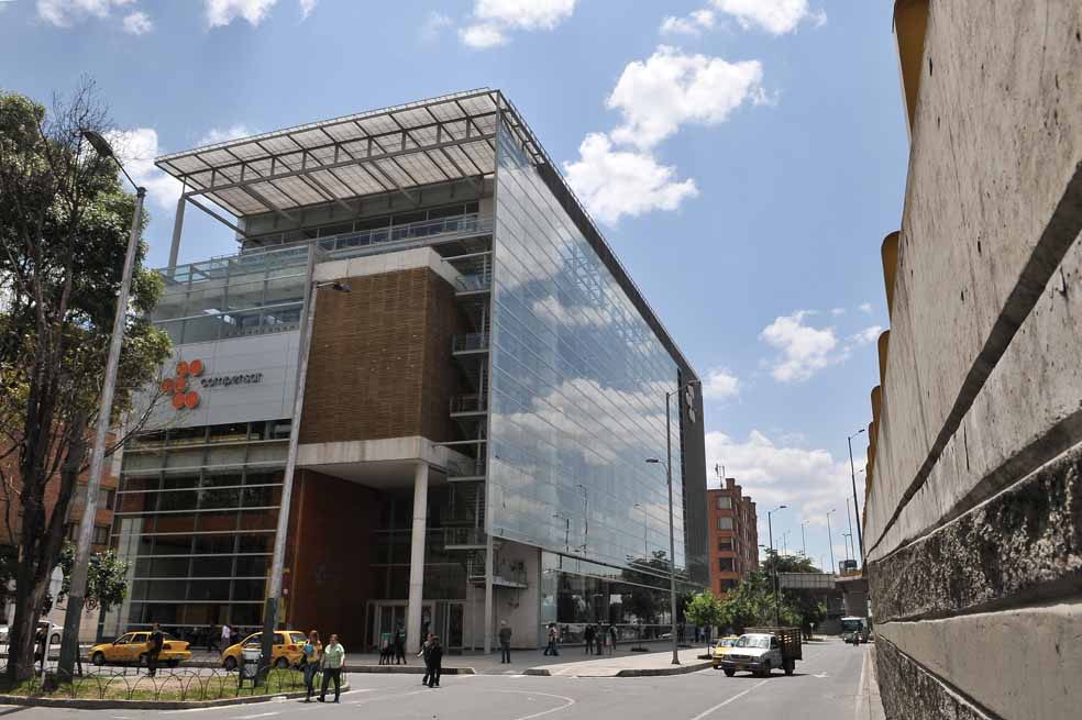 Lupa a cajas de compensación