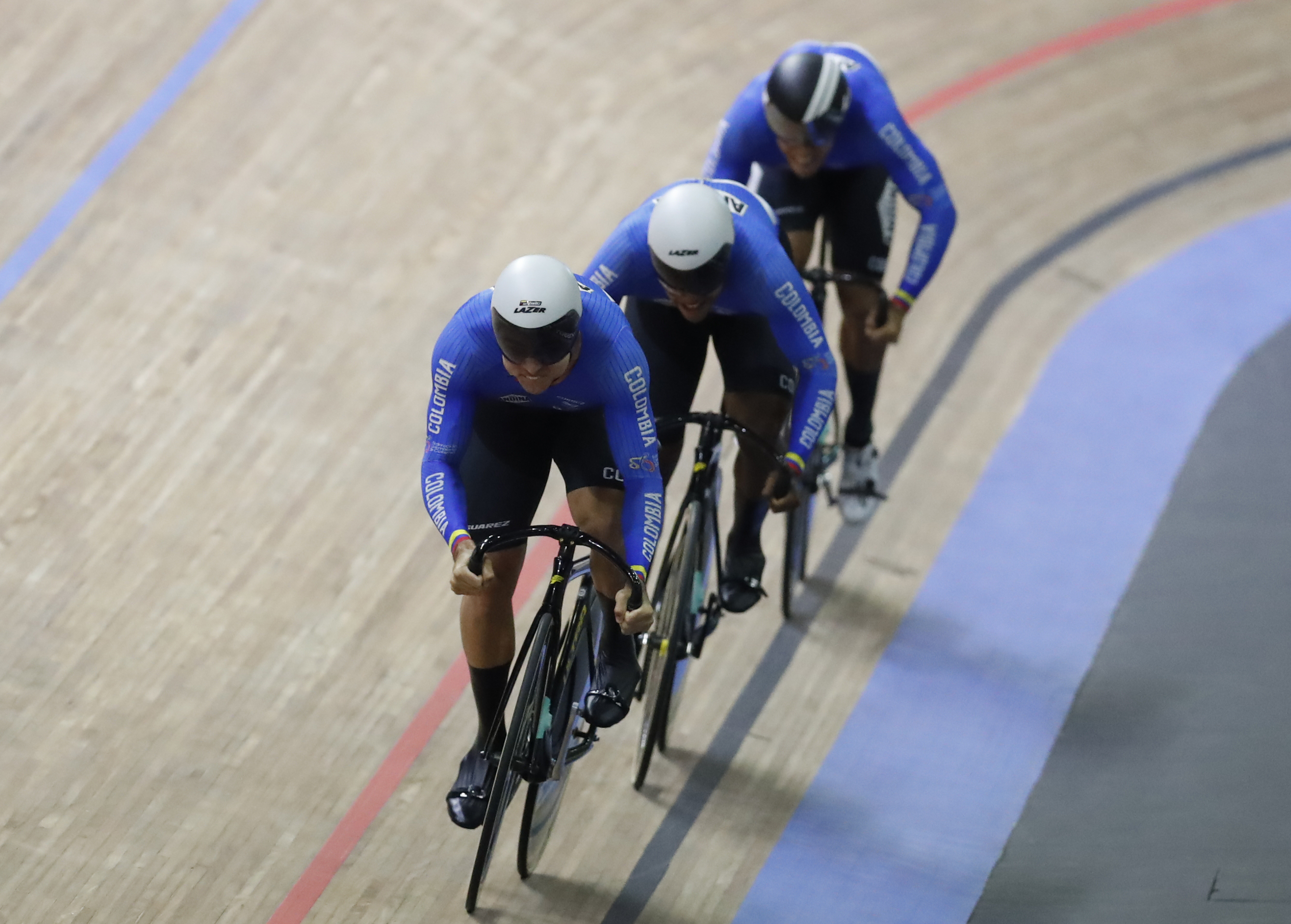 Tres bronces y una plata para Colombia en la Copa Mundo de ciclismo