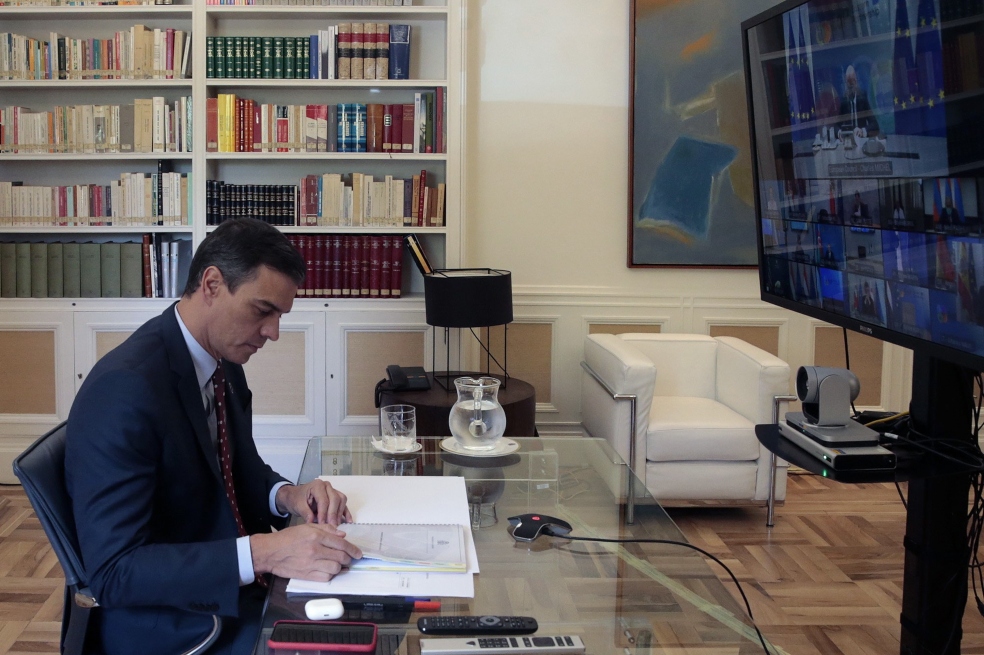 Presidente español anuncia que el país reabrirá sus fronteras en estado de vulnerabilidad