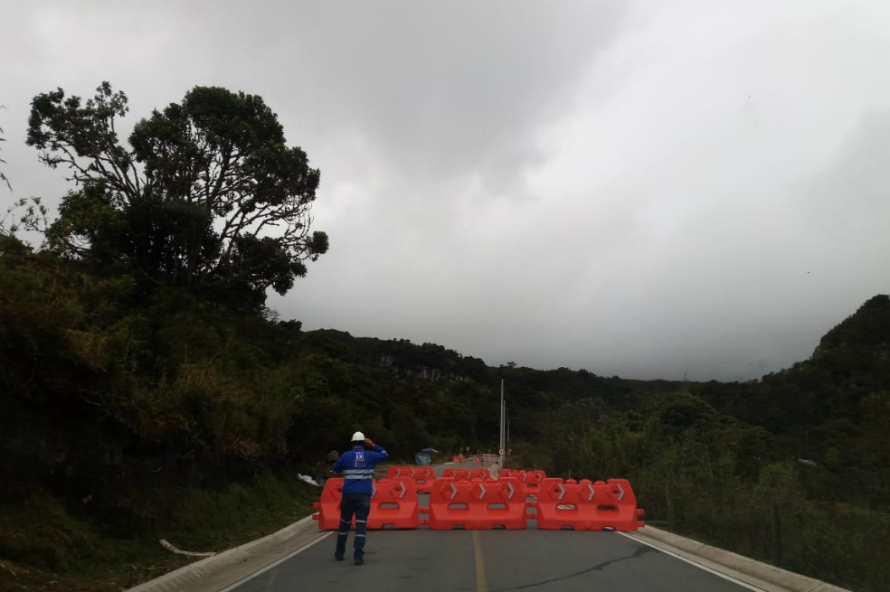 Cierre total de vía Choachí-Bogotá se mantiene por tiempo indefinido