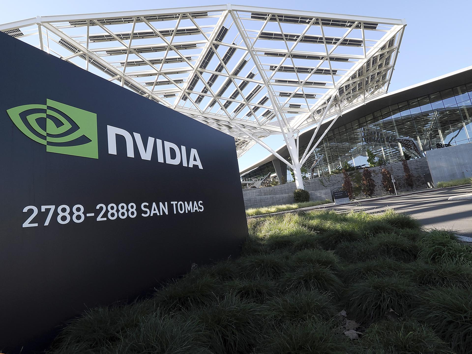 Trump concede a Nvidia permiso para vender chips avanzados, por un pedazo de las ganancias