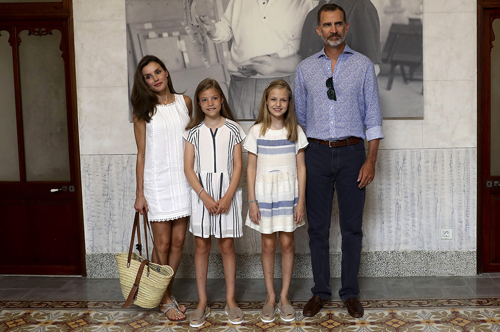 El Rey Felipe VI de España y la Reina Letizia de España