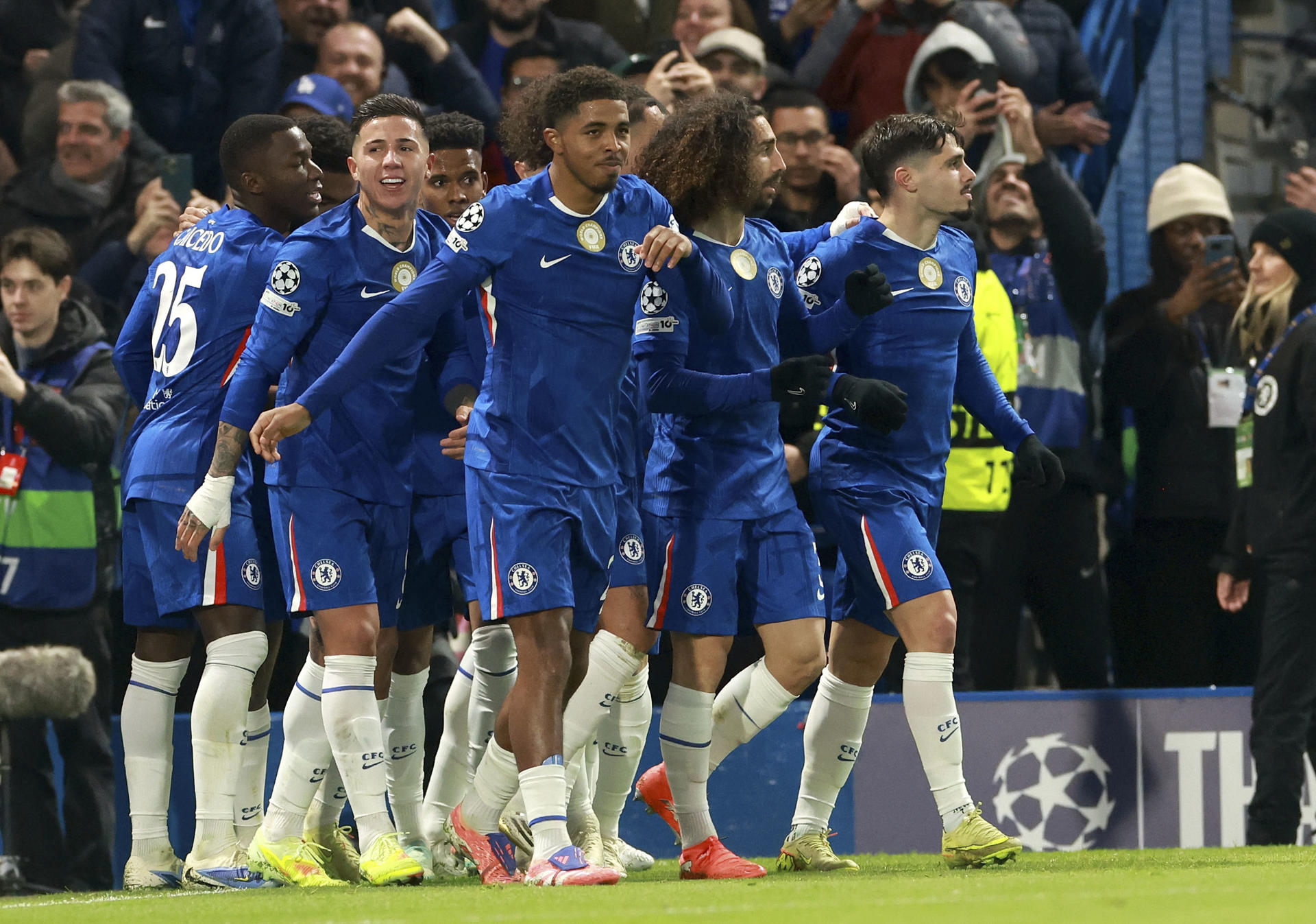 Victoria contundente en la Champions League: Chelsea goleó a Barcelona en Stamford Bridge