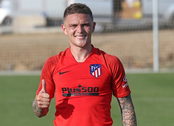 Competencia para Santiago Arias: Trippier, el nuevo lateral derecho de Simeone