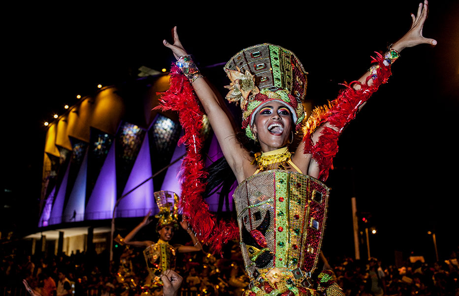 Revive las mejores comparsas del Carnaval