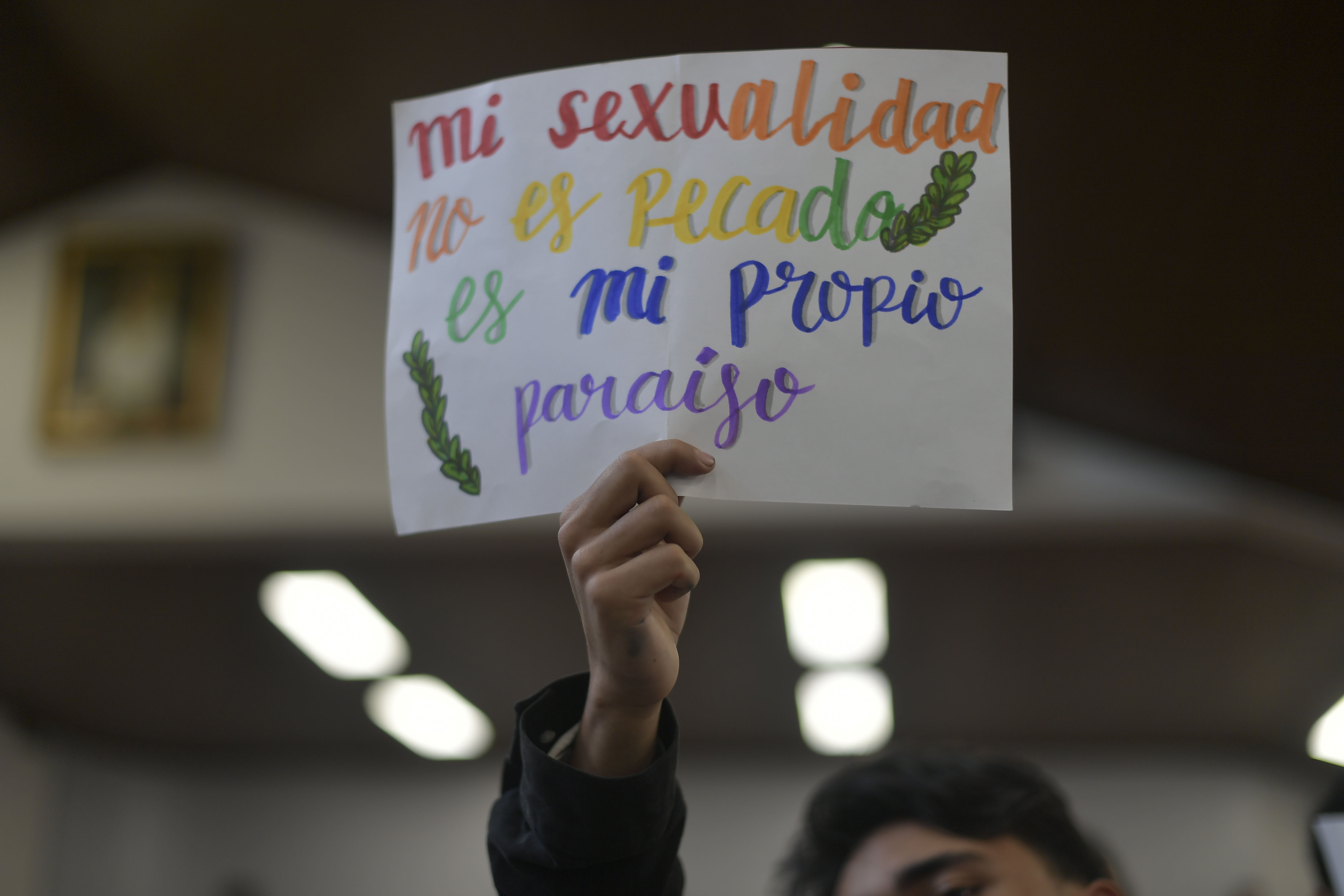 “Cartilla trans” en Bogotá: la estrategia de desinformación detrás de la polémica