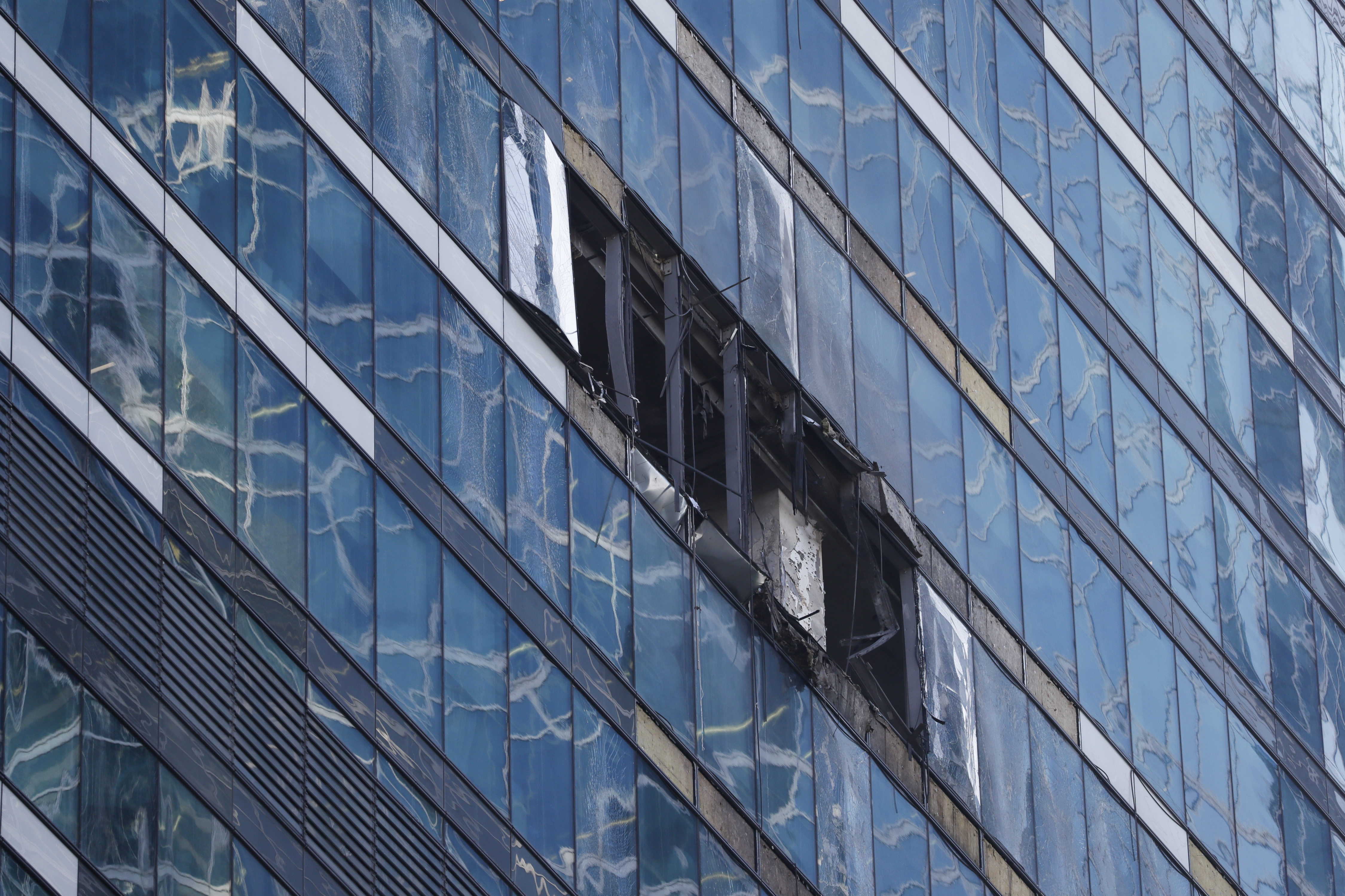 Ataque en Moscú: ¿qué se sabe del dron  que se estrelló contra edificio comercial?