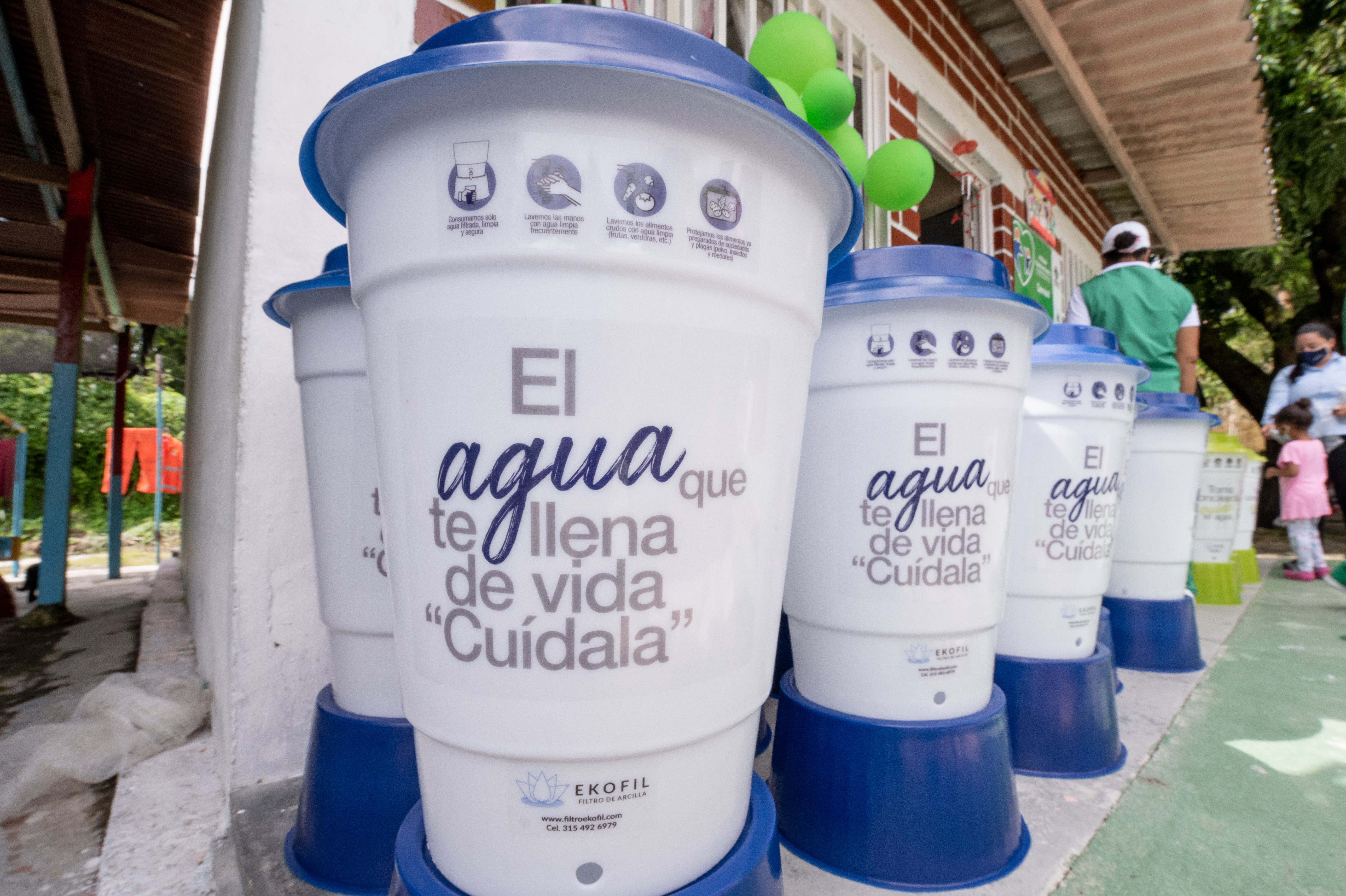 El programa que ha llevado agua segura a 100.000 personas en Colombia