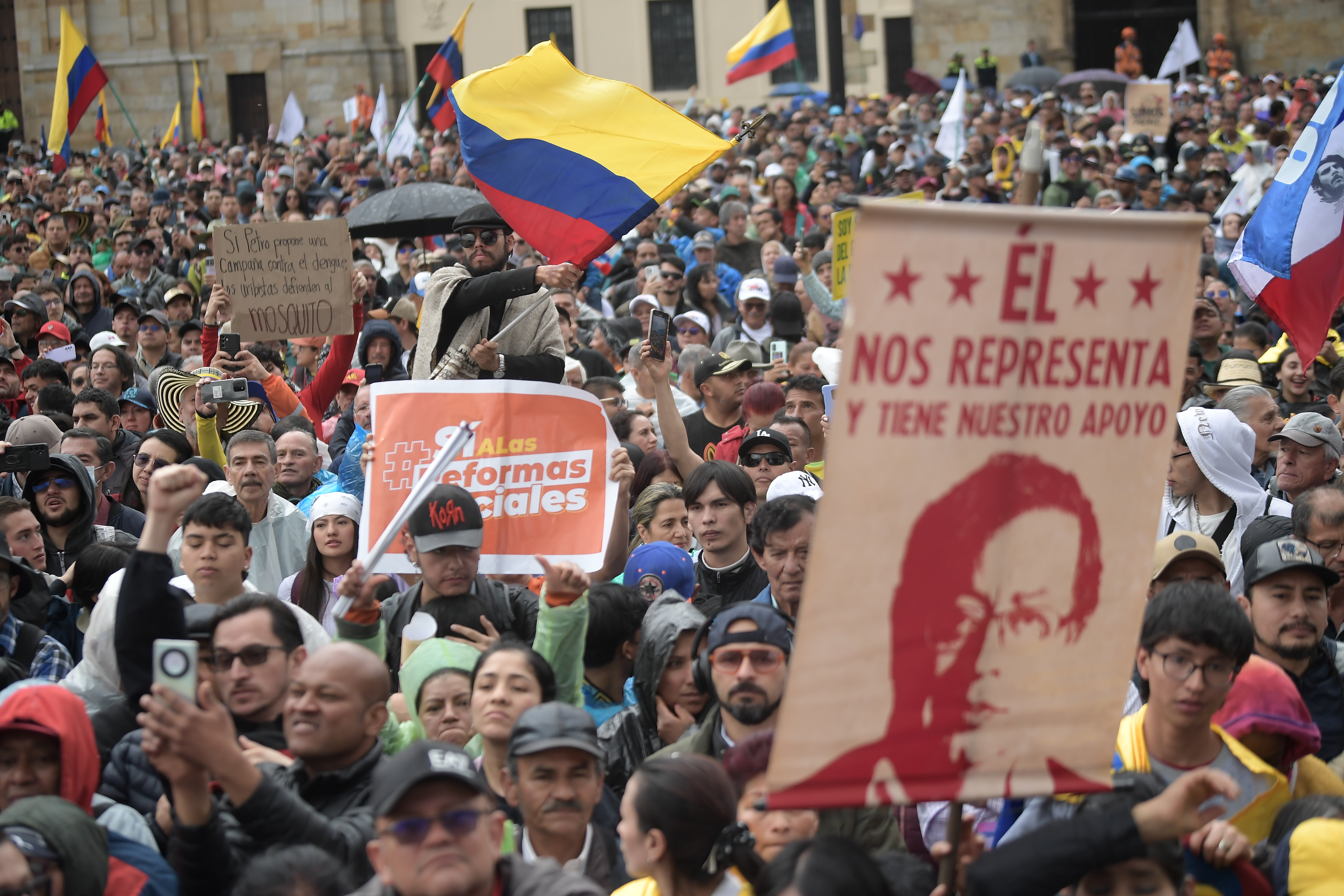Petro sacó listado de 37 puntos en el país donde habría marchas a favor del Gobierno