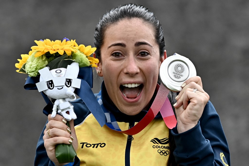 ¡Mariana Pajón conquistó su tercera medalla olímpica: se colgó la plata en Tokio!