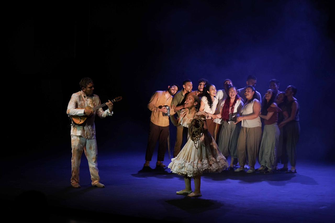 "El potro" fue dirigida por Raúl Ayala Mora, coreografiada por Yovanny Martínez Riaño y producida por Julián Albarracín.