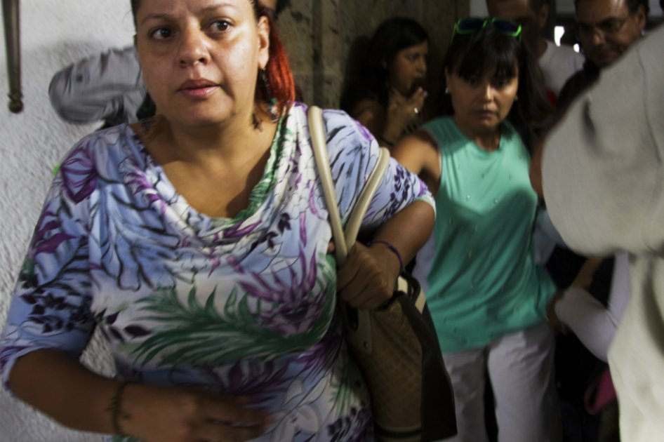 Los familiares de los turistas heridos viajaron el pasado martes a Egipto. / AFP