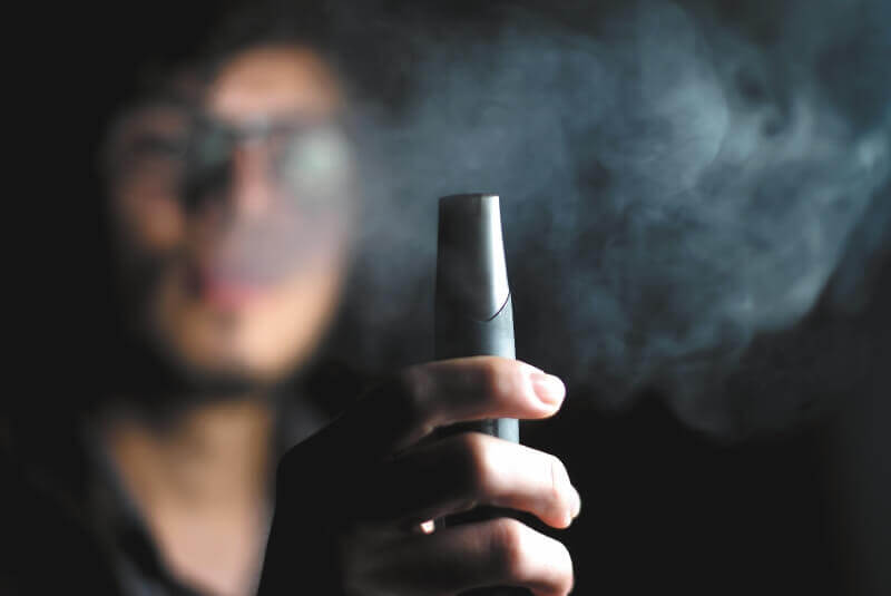 El llamado de la comunidad científica por los efectos en la salud de los vapeadores