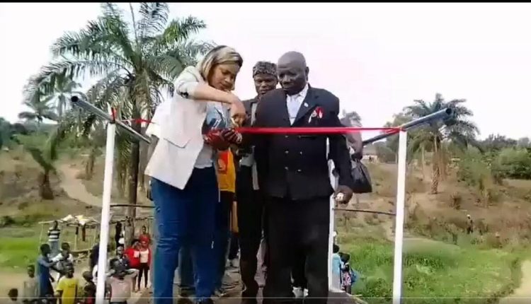 Video: puente colapsó durante su inauguración en República Democrática del Congo