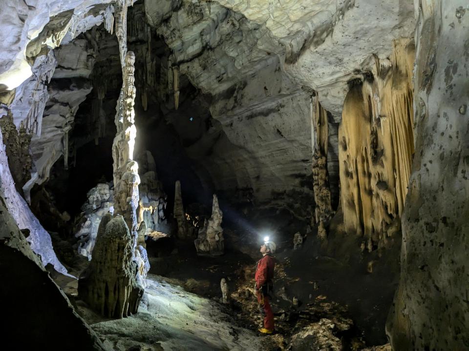 Cueva de Pele.
