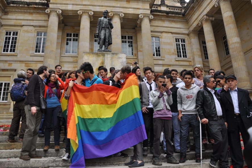 Matrimonio gay, aprobado en el Senado de la República