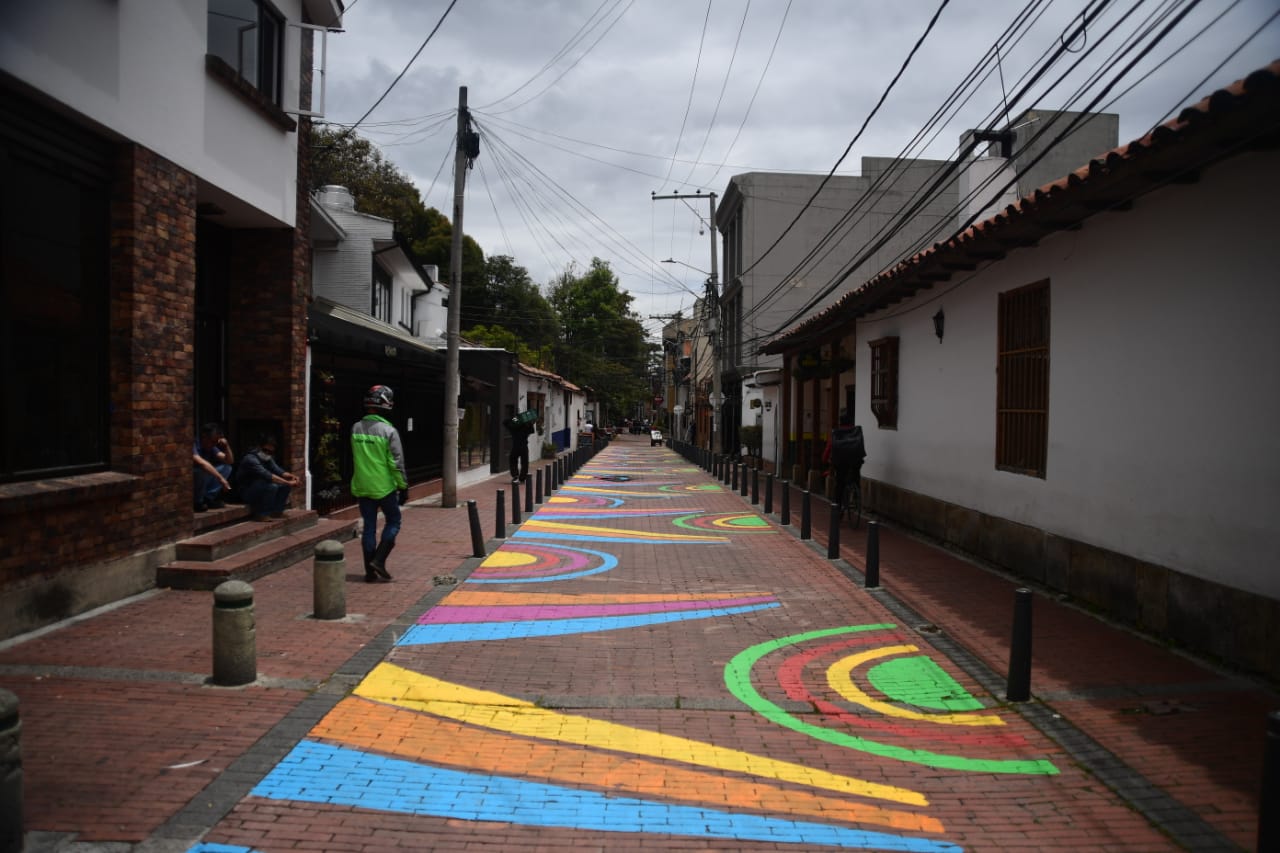 Calle pintada en Bogotá.