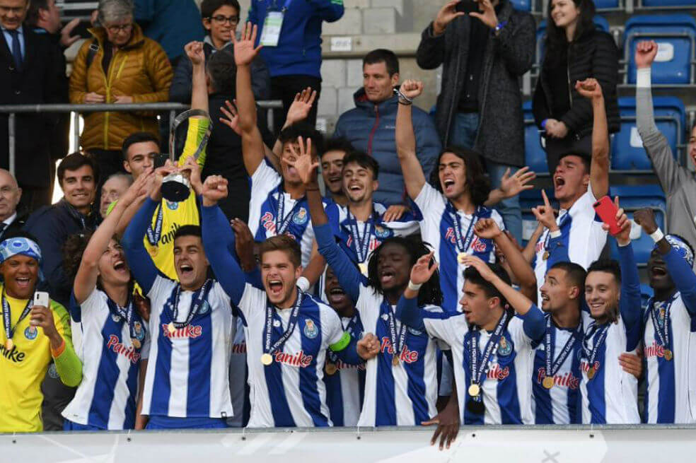 El colombiano Ángel Torres, clave en el título del Porto en la Champions League juvenil