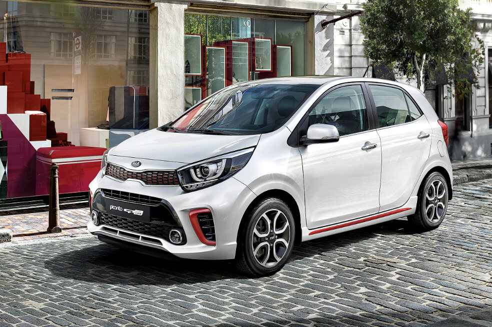 El más vendido de Kia. El rey de 2019, el Kia Picanto, el más vendido el año pasado. El hatchback del fabricante surcoreano registra 1413 unidades en los dos primeros meses de 2020. Su precio de entrada es de $51'800.000.El más vendido de Chevrolet. Después de ser el quinto auto más vendido en 2019, el Chevrolet Onix comenzó con pie derecho este 2020. En los dos primeros meses del año esta referencia, fabricada en Brasil, lleva 1633 unidades matriculadas. Siendo el más comercializado en el mercado colombiano.