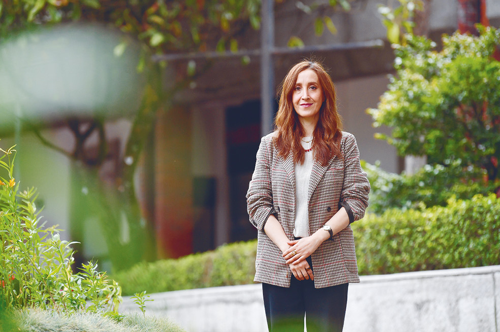 Angélica Alba-Cuéllar, profesora U. Javeriana