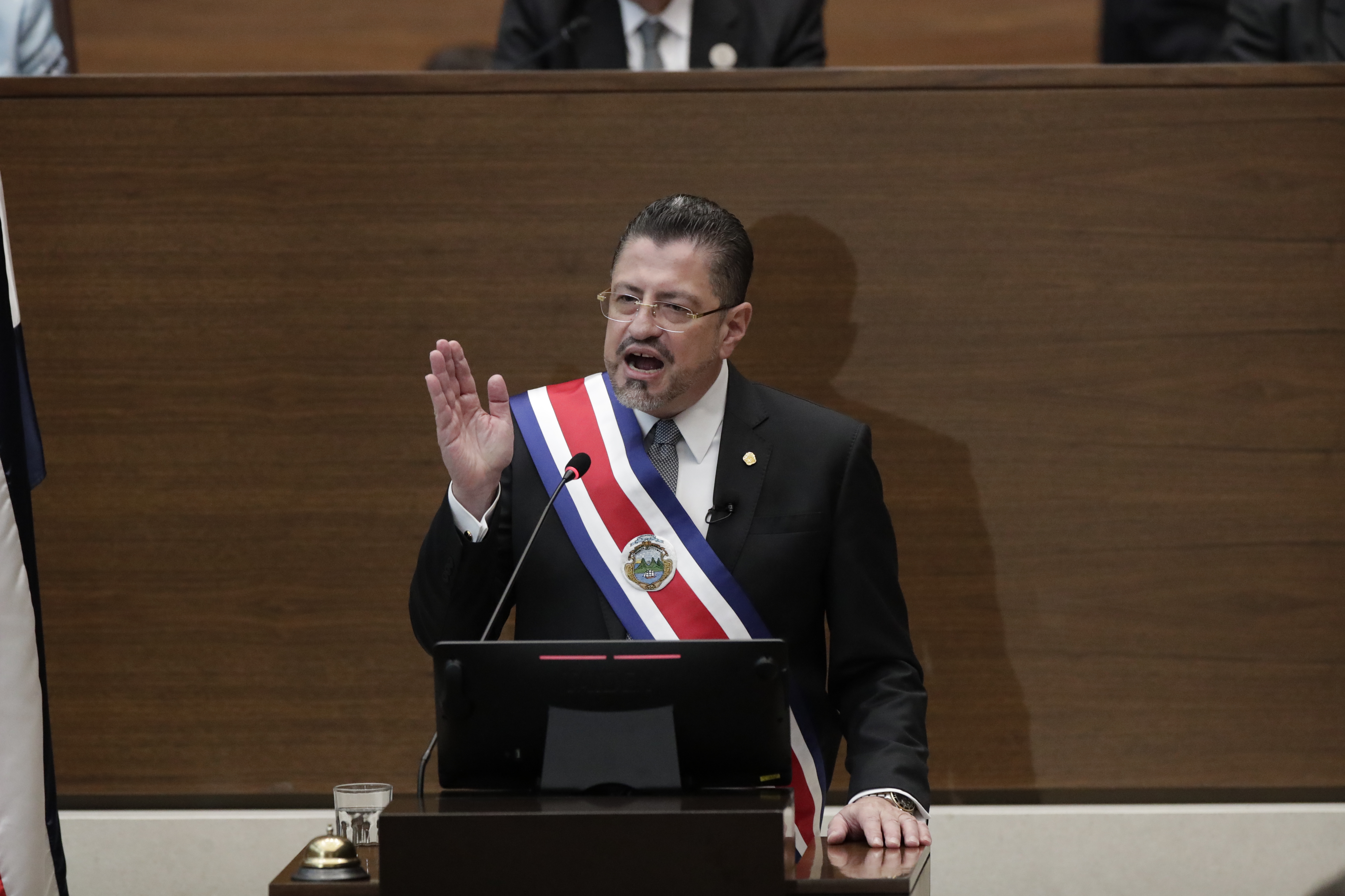 ‘Si se portan mal van de vuelta a su país’: Costa Rica advierte a los migrantes