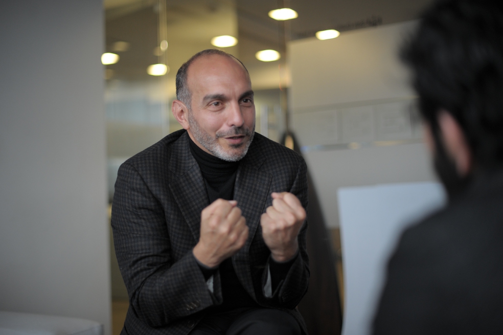 “Necesitamos liderazgo de verdad”: Alex Jadad