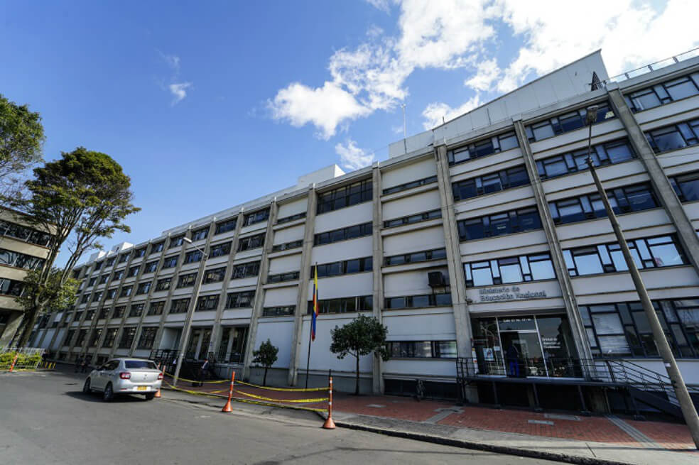Ministerio de Educación ordena vigilancia especial para la Universidad Autónoma