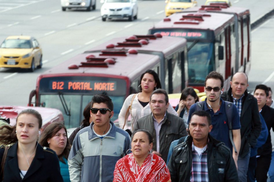 «Peñalosa empeñará a Bogotá para financiar modelo Transmilenio»: concejal Manuel Sarmiento