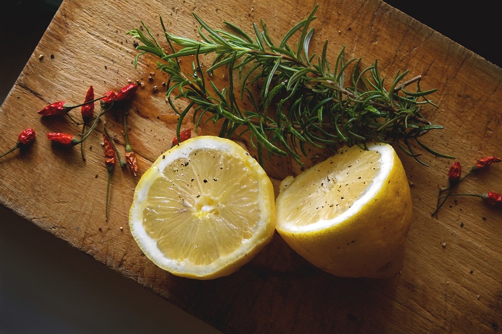 ¡Fácil y rápido! 3 trucos para conservar los limones por más tiempo