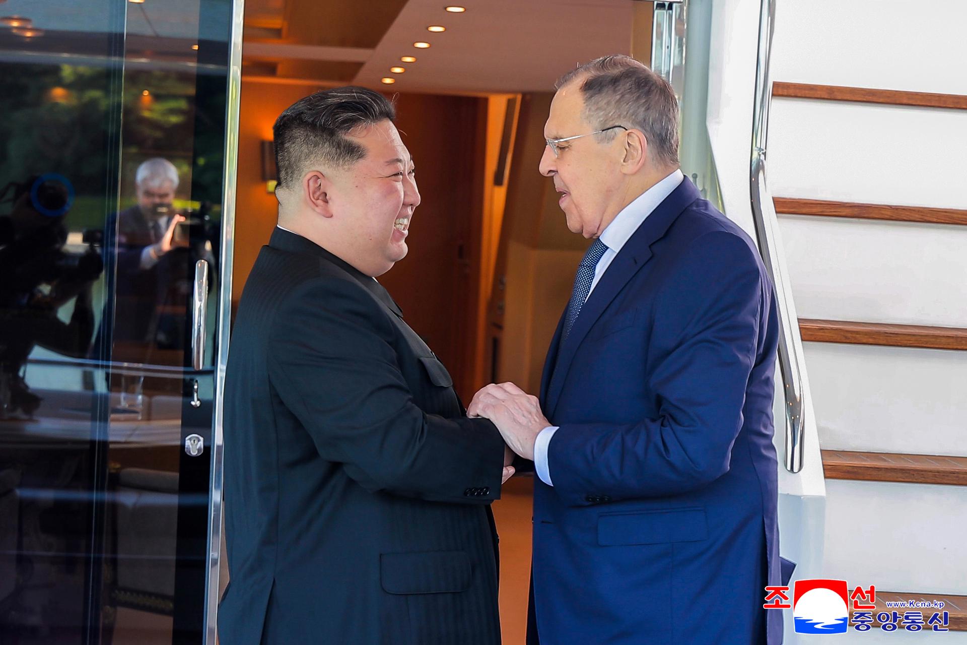 Corea del Norte, lista para apoyar de manera “total” a Rusia en guerra con Ucrania