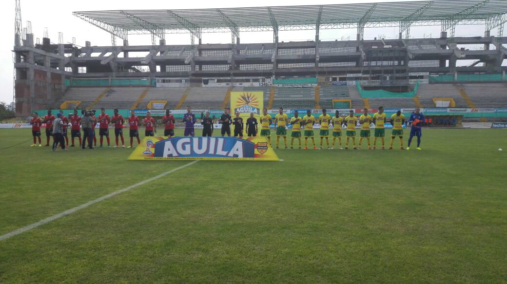Atlético Huila remontó y derrotó 2-1 a Medellín