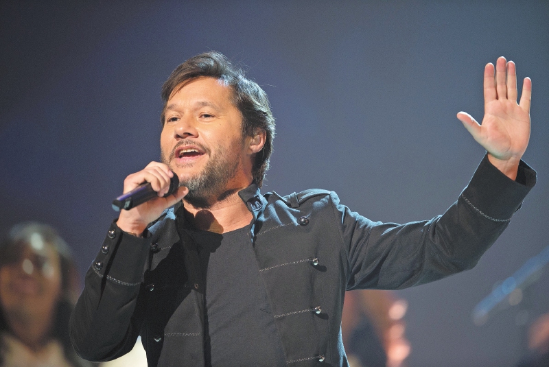 Diego Torres asegura que nunca sintió que existiera tensión entre su rol actoral y su labor en la música. / AFP