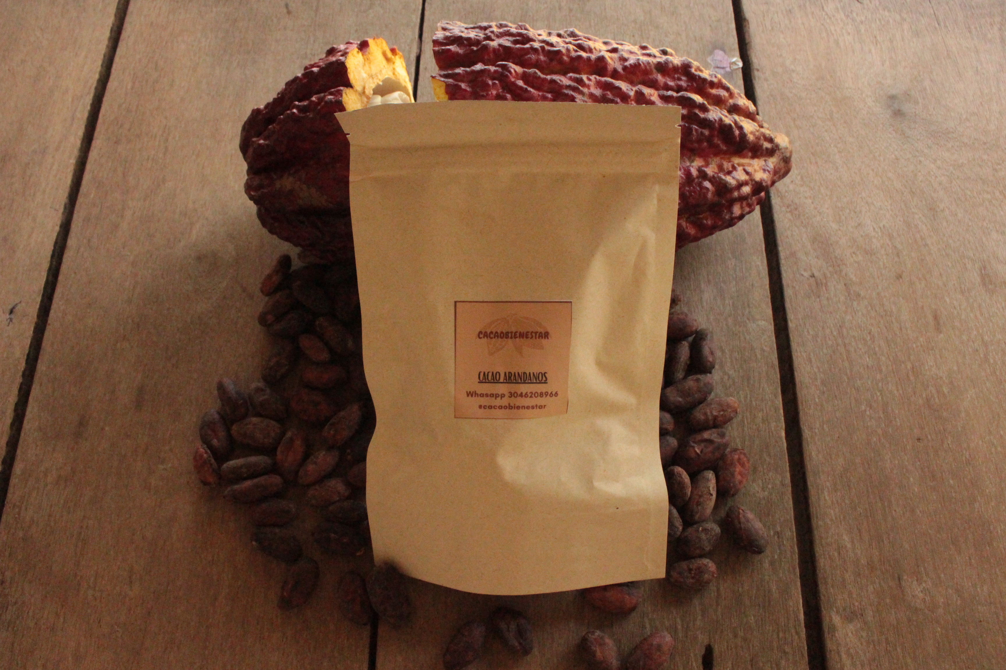 Empaque de la marca Cacao Bienestar, de Magaly Restrepo.