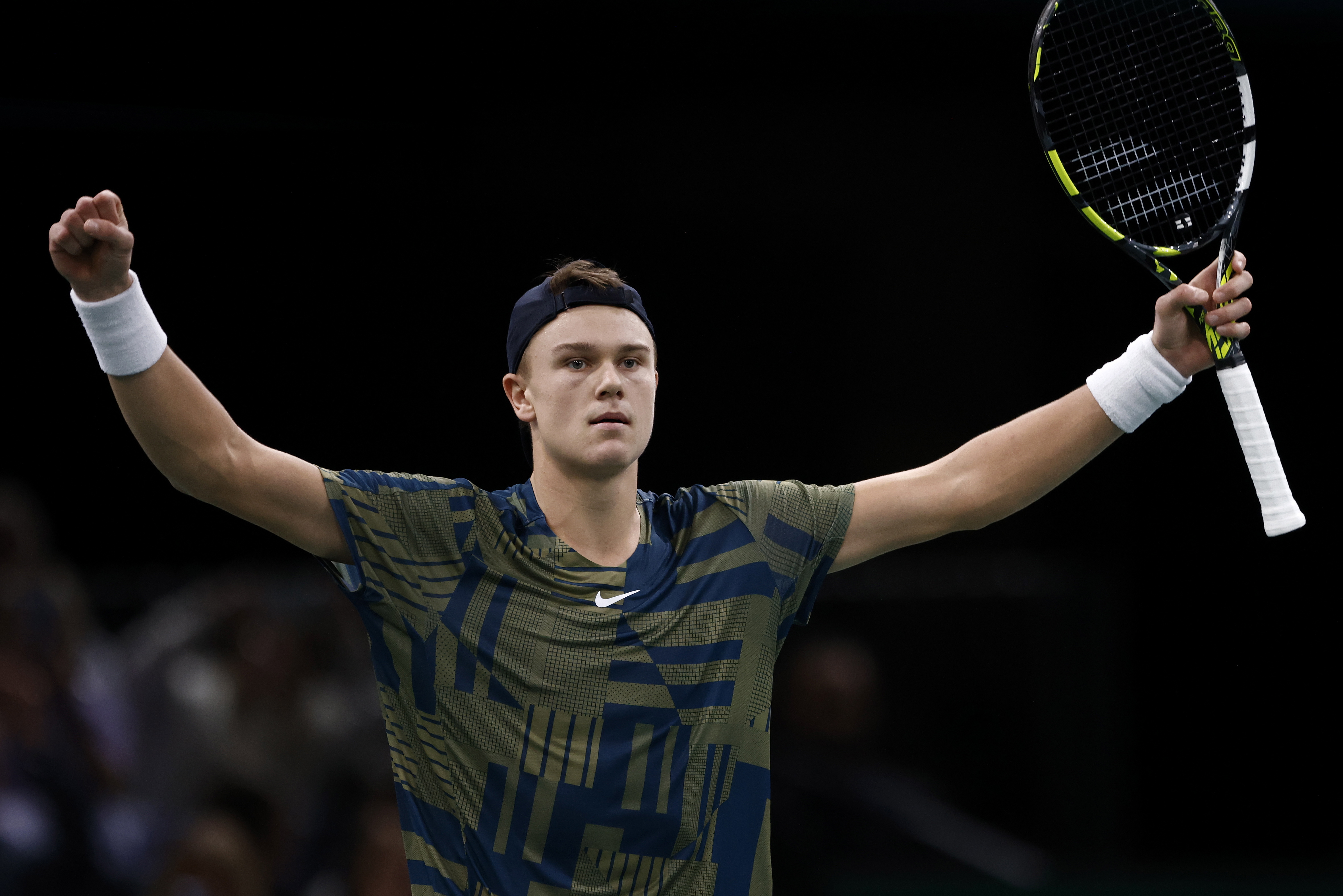 Djokovic y Rune, finalistas del Masters 1000 de París