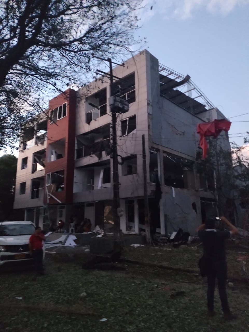 Los momentos de zozobra de 50 líderes sociales atacados por carrobomba en Saravena