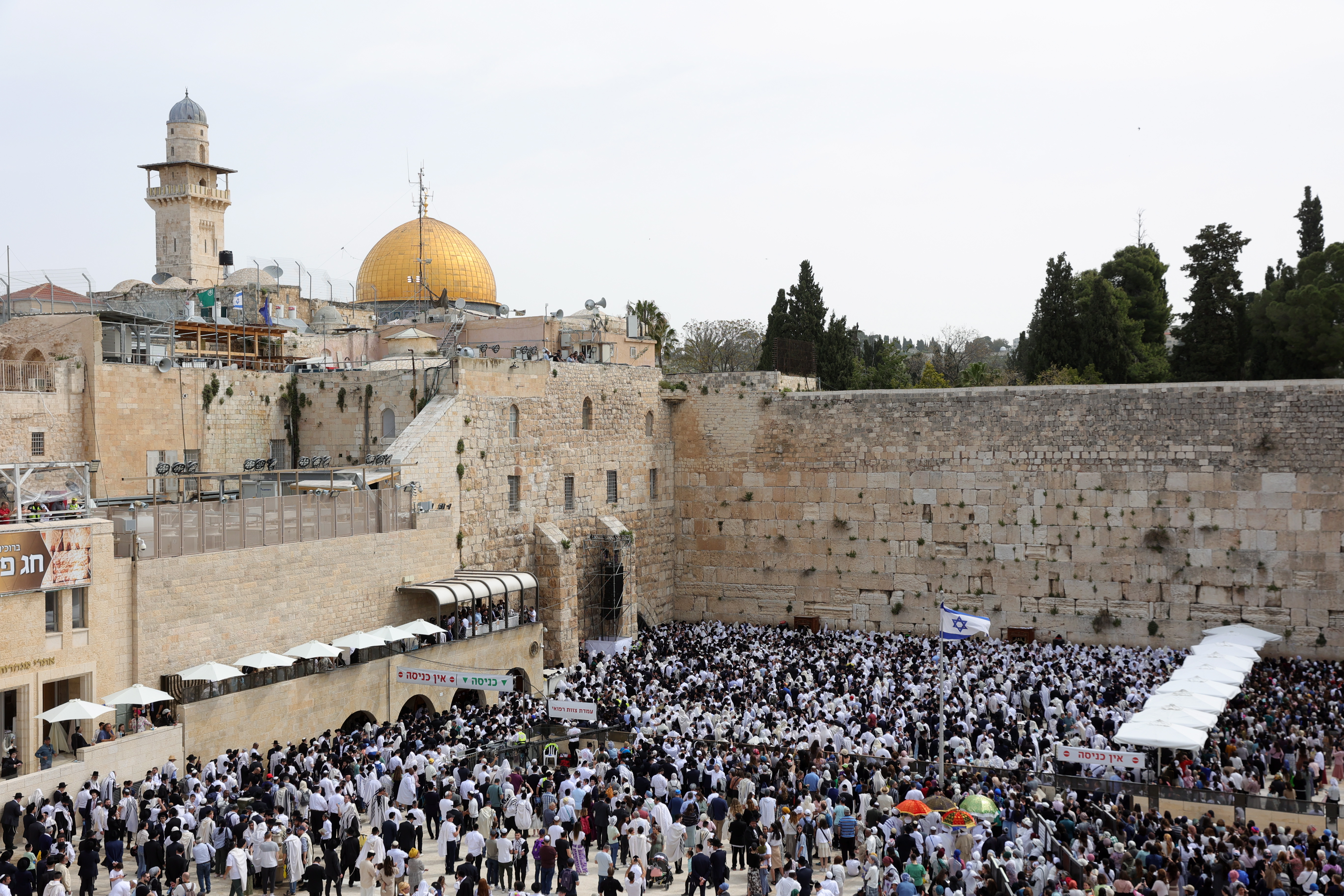 Jerusalén: celebraciones judías, cristianas y musulmanas en plena escalada violenta