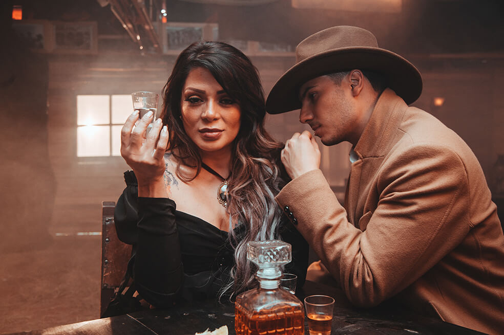Marbelle y Pipe Bueno cantan juntos «Pa todo el año»