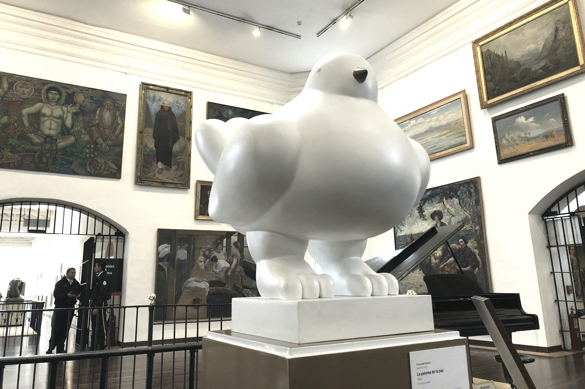 “La paloma de la paz”, de Fernando Botero, llega al Museo Nacional
