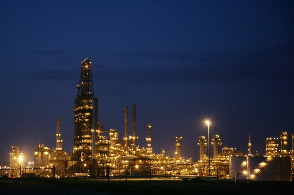 Producción de PDVSA se habría hundido por cortes de energía