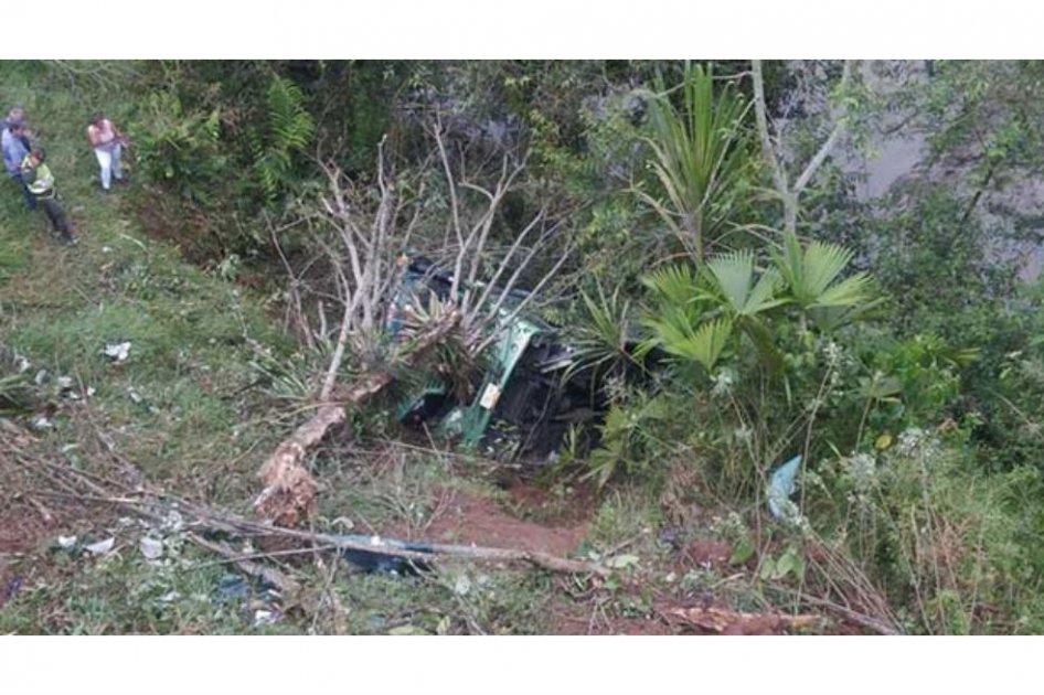 Al menos 20 personas heridas deja accidente de tránsito en Antioquia