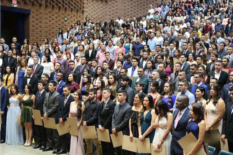 Universidad de Antioquia graduó por primera vez a una promoción con diplomas digitales