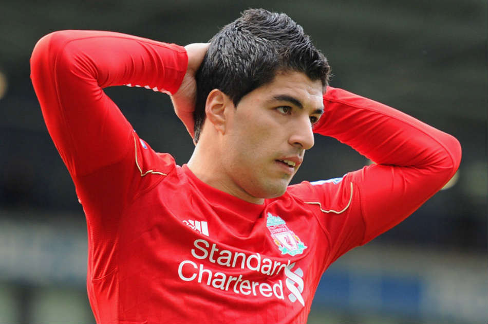 Luis Suárez ratificó su permanencia en Liverpool