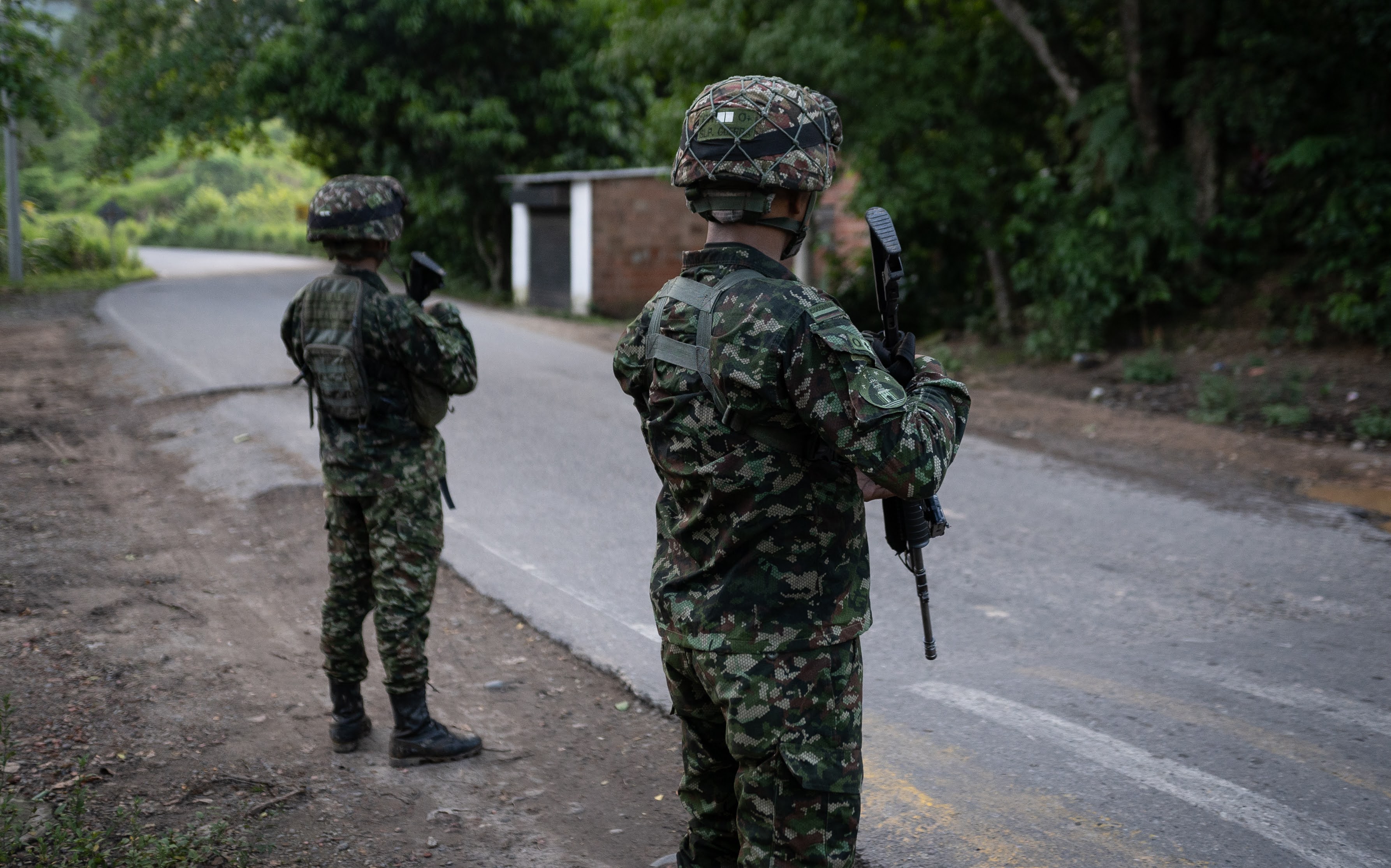 Comandante de las Fuerzas Militares asegura que no hay 25.000 hombres en frontera con Venezuela