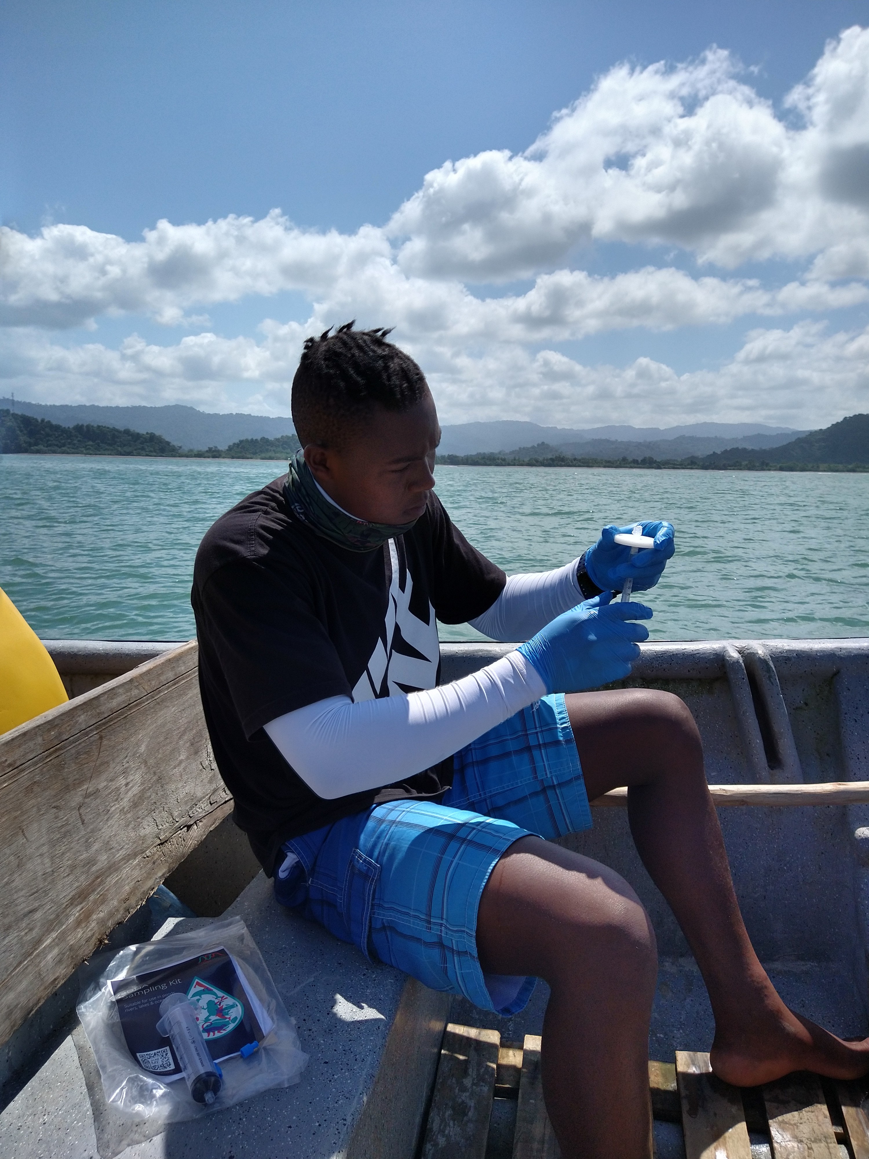 Elián Martínez hace parte de una expedición científica que está en busca del ADN del Golfo de Tribugá.