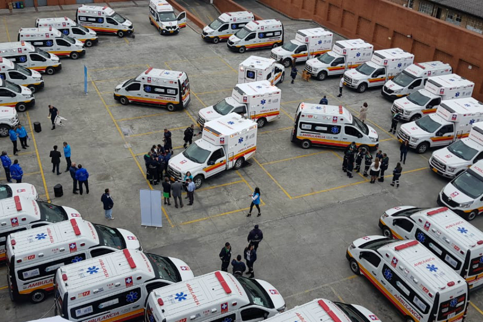 Vandalizan ambulancia en el sur de Bogotá por no transportar a hombre sin signos vitales