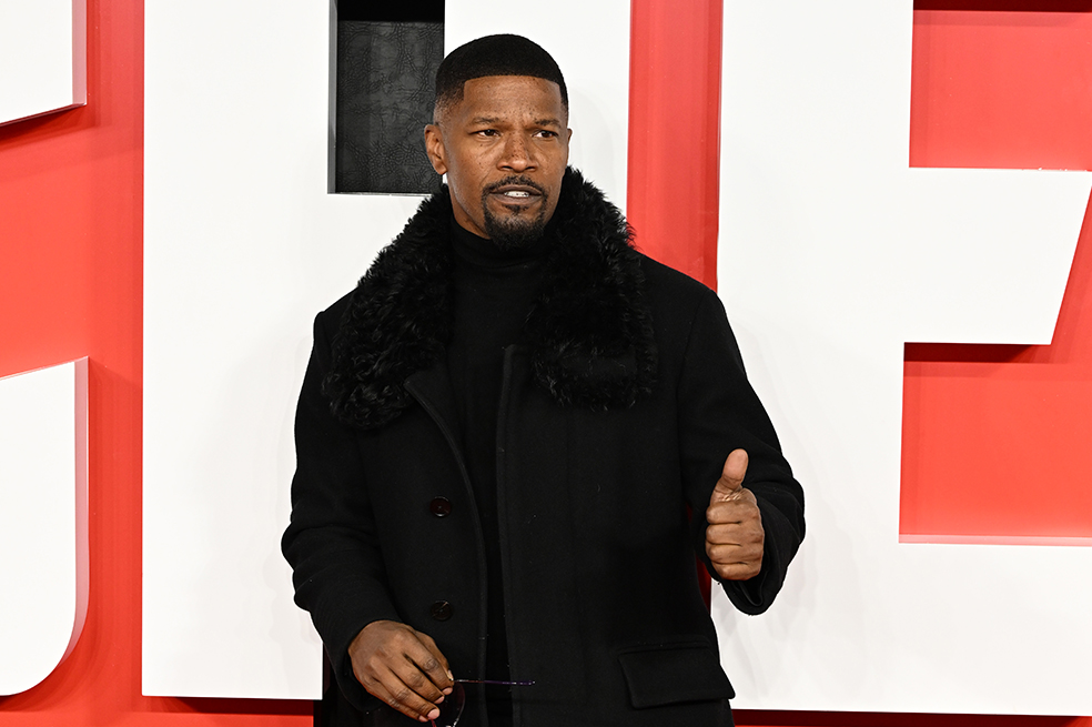 Jamie Foxx estaría reaprendiendo a caminar tras supuesto derrame cerebral